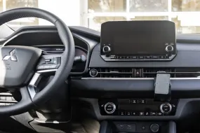 Angled Dash Mount for Mitsubishi Outlander