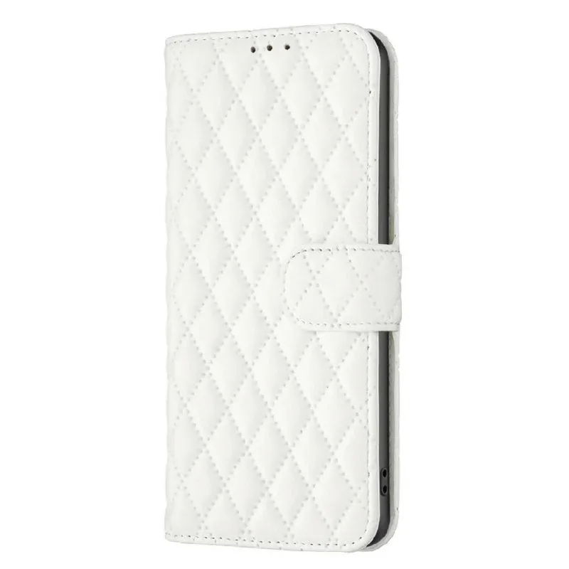 For iPhone 15 Diamond Lattice Wallet Flip Leather Phone Case(White)