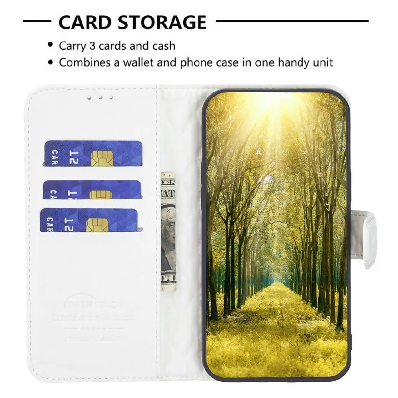 For iPhone 15 Diamond Lattice Wallet Flip Leather Phone Case(White)