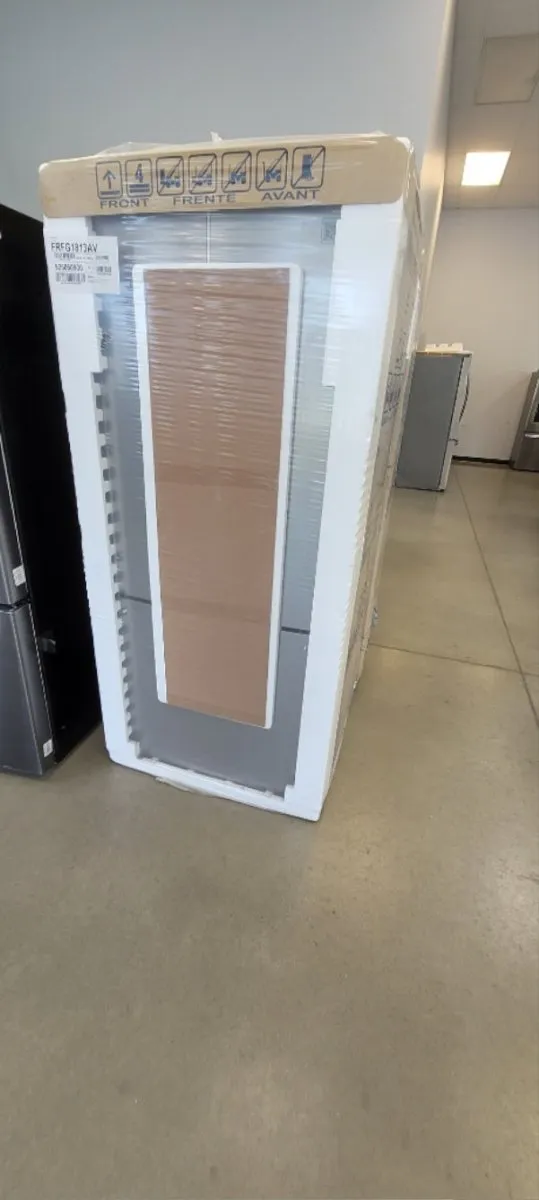 FRFG1813AV - REFRIGERATORS - Frigidaire - French 3-Door - Stainless Steel - Open Box