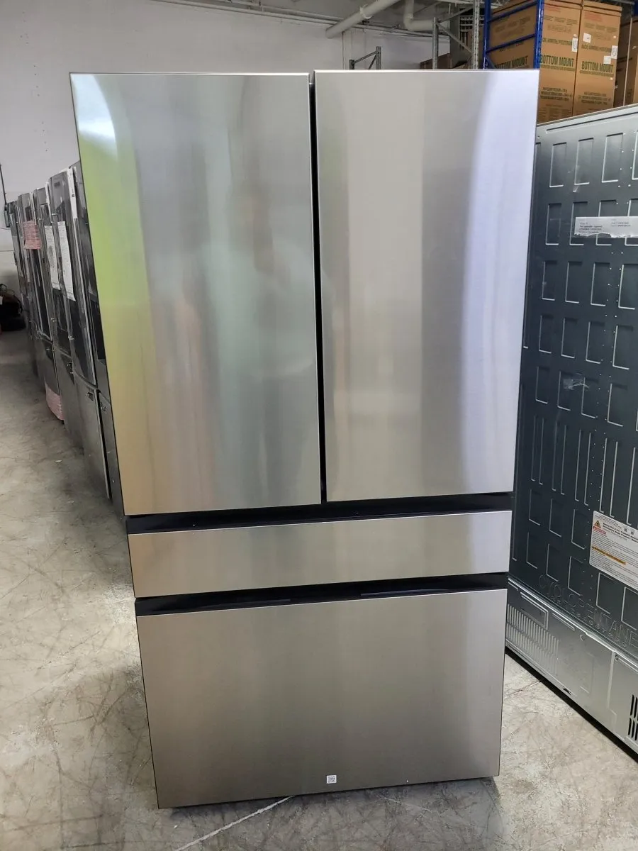 RF23BB8600QLAA - REFRIGERATORS - Samsung - French 4-Door - Stainless Steel - Open Box