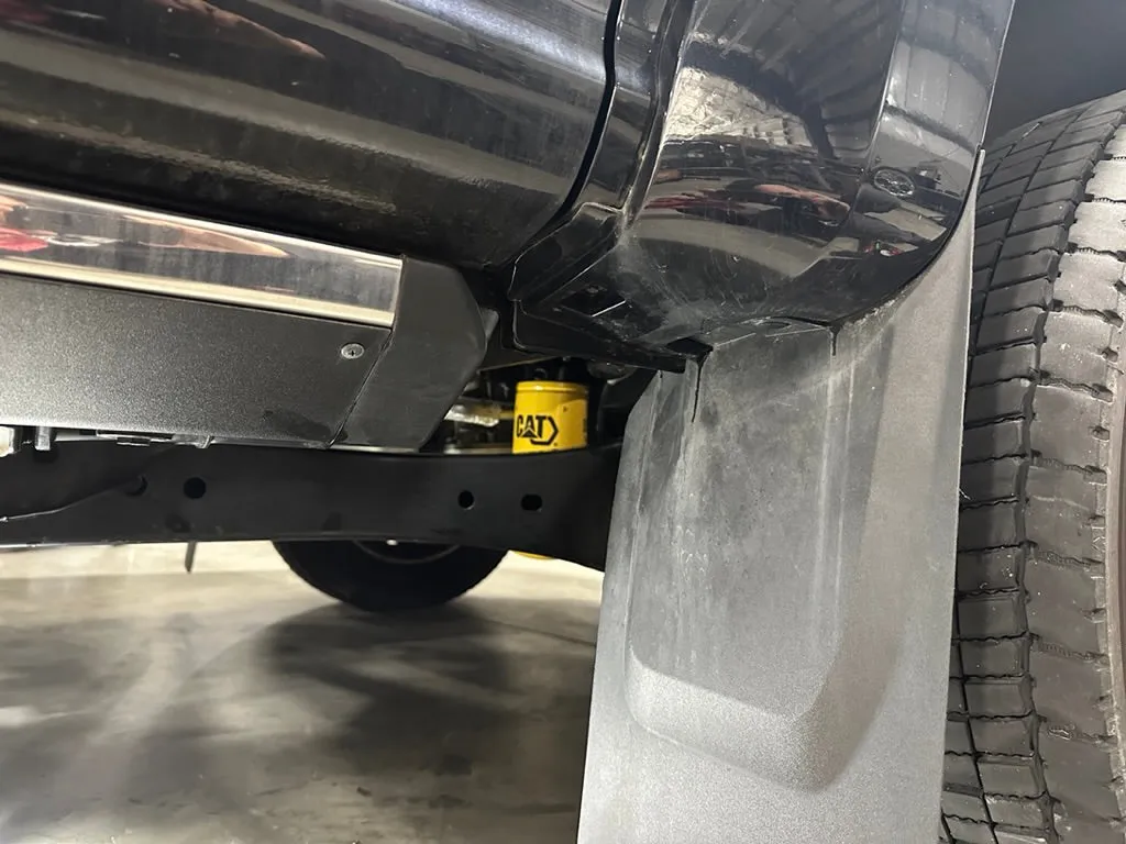 SCRATCH & DENT: SPE 2011  6.7L Powerstroke Oil Filter Housing