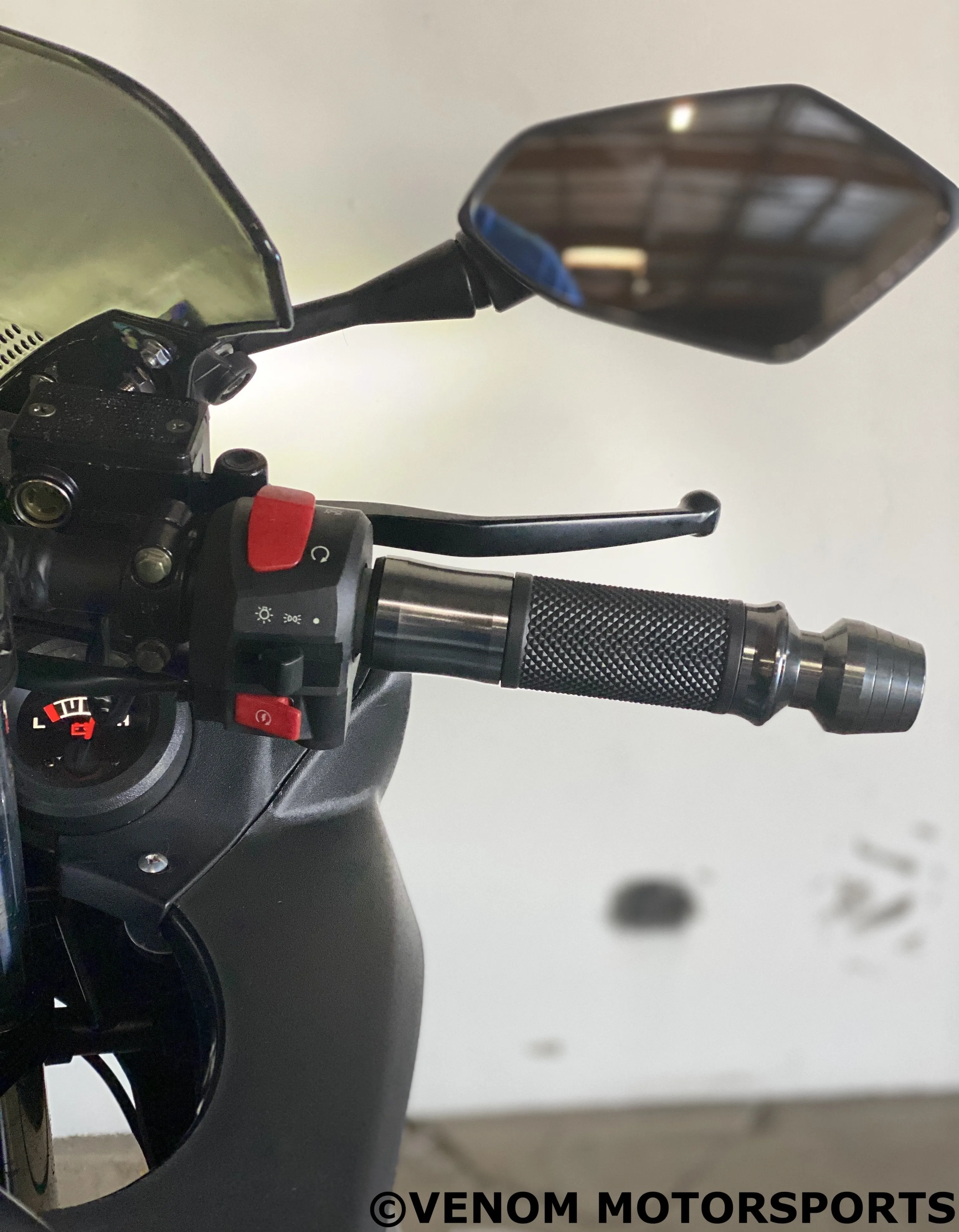 Venom X22 125cc Full-Size Motorcycle - Street Legal